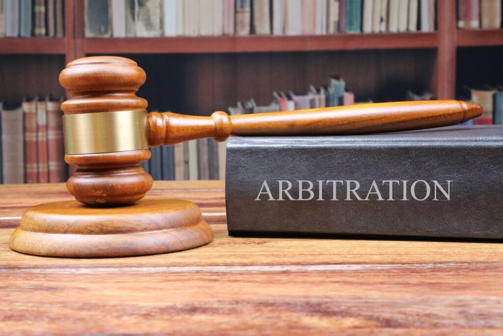 international arbitrator